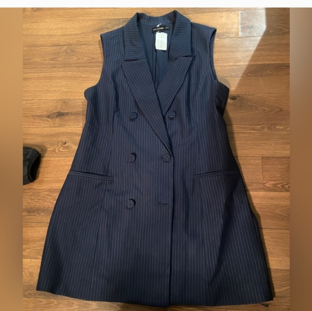 Good American sleeveless blazer dress